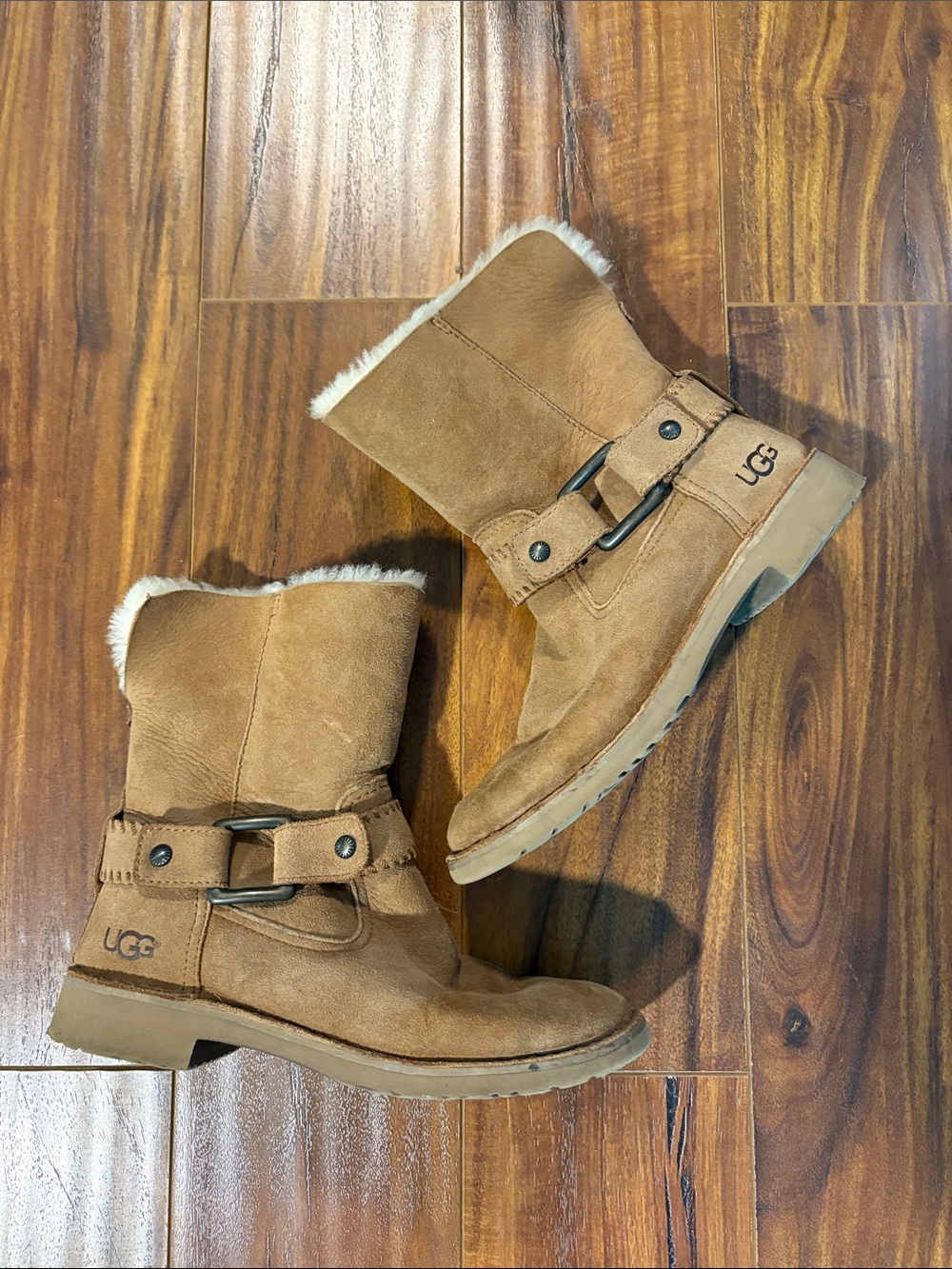 UGG Chestnut Brown Suede Shearling Cuff Short Booties